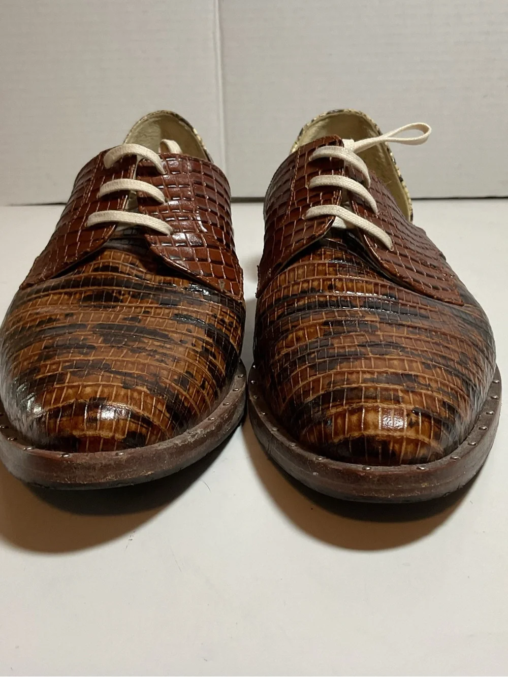 Freda Salvador Wit D’Orsay Leather Oxfords Croc Snakeskin